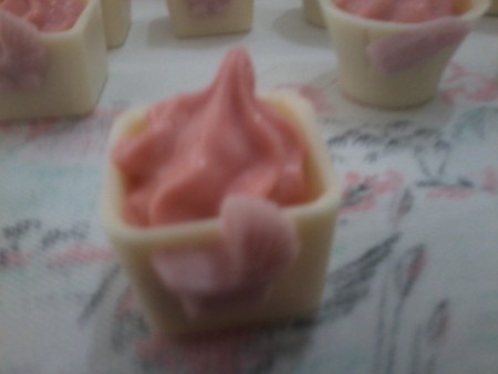 Copinho de chocolate Branco ( Chá de Bebe)